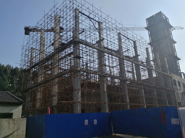 公司安全質(zhì)量檢查小組赴新絳縣檢查工程項(xiàng)目