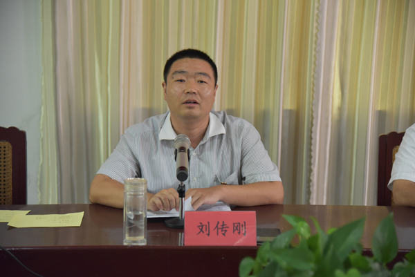 公司黨委召開(kāi)黨員發(fā)展對(duì)象、接受入黨分子 “雙推”會(huì)議