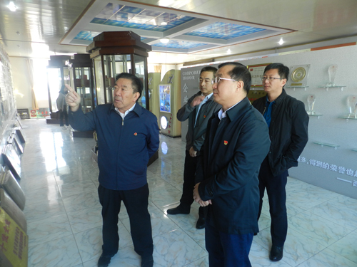 市委常委、宣傳部部長(zhǎng)名樹(shù)偉到公司調(diào)研指導(dǎo)工作