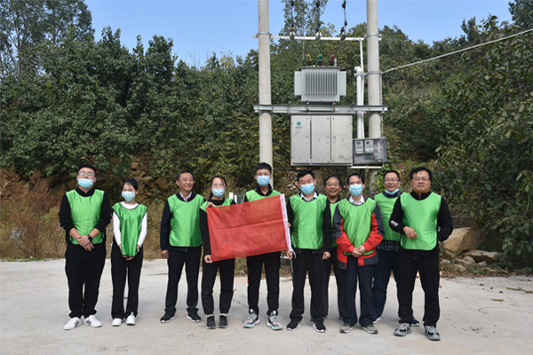 “打造和諧團隊 提升自我”  公司開展拓展培訓活動