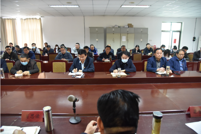 公司召開新黨員入黨宣誓儀式、黨員發(fā)展對象、入黨積極分子“雙推”會議