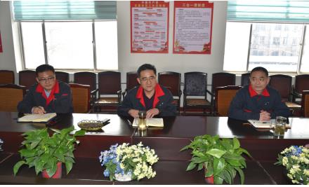 公司召開(kāi)慶祝 “三八” 國(guó)際婦女節(jié)座談會(huì)