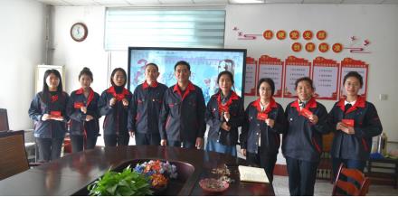 公司召開(kāi)慶祝 “三八” 國(guó)際婦女節(jié)座談會(huì)